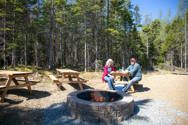 Properties in Cape Breton Island - www.goldenlakeestates.ca