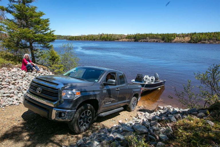 Properties in Cape Breton Island - www.goldenlakeestates.ca